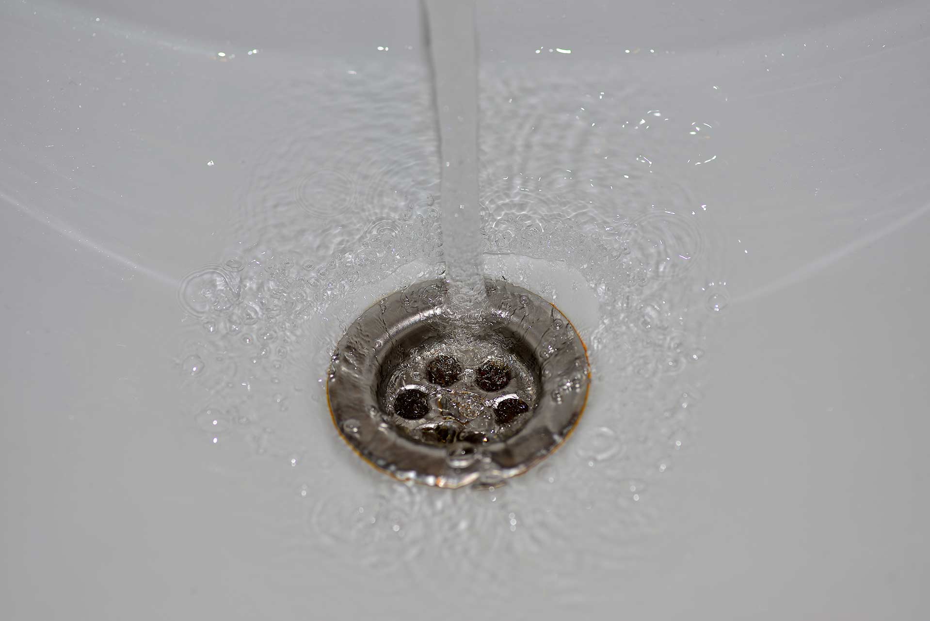 A2B Drains provides services to unblock blocked sinks and drains for properties in Wallasey.
